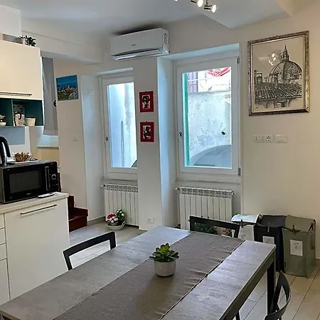 Cornabrugia Patio شقة