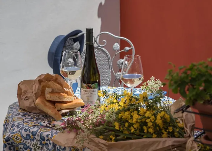 Cornabrugia Patio